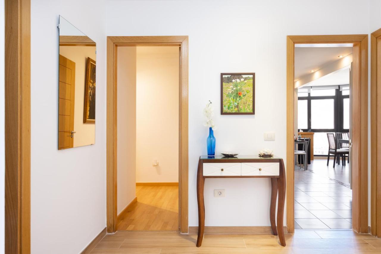 Home2Book Stunning Santa Cruz City Views Bagian luar foto